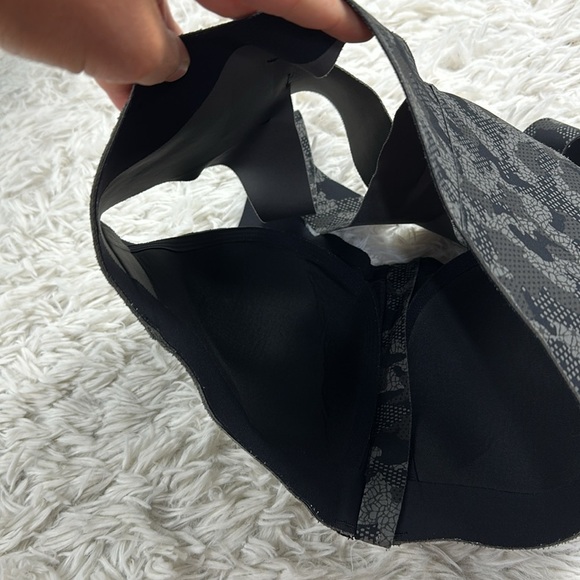 Lululemon Enlite Bra Zip Front *High Support, A–E Cups Collage Camo Mini Black M - Picture 4 of 6